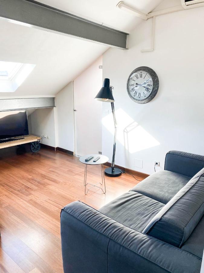 Loft, Carre D'or Apartment